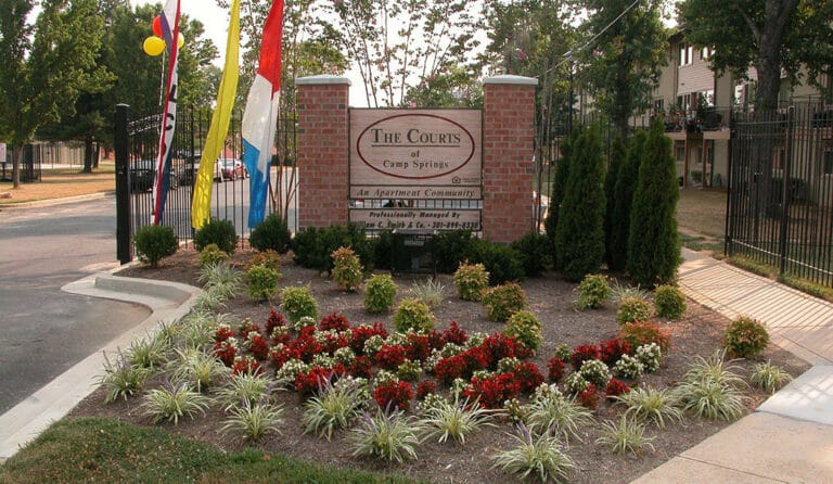 The Courts of Camp Springs sign